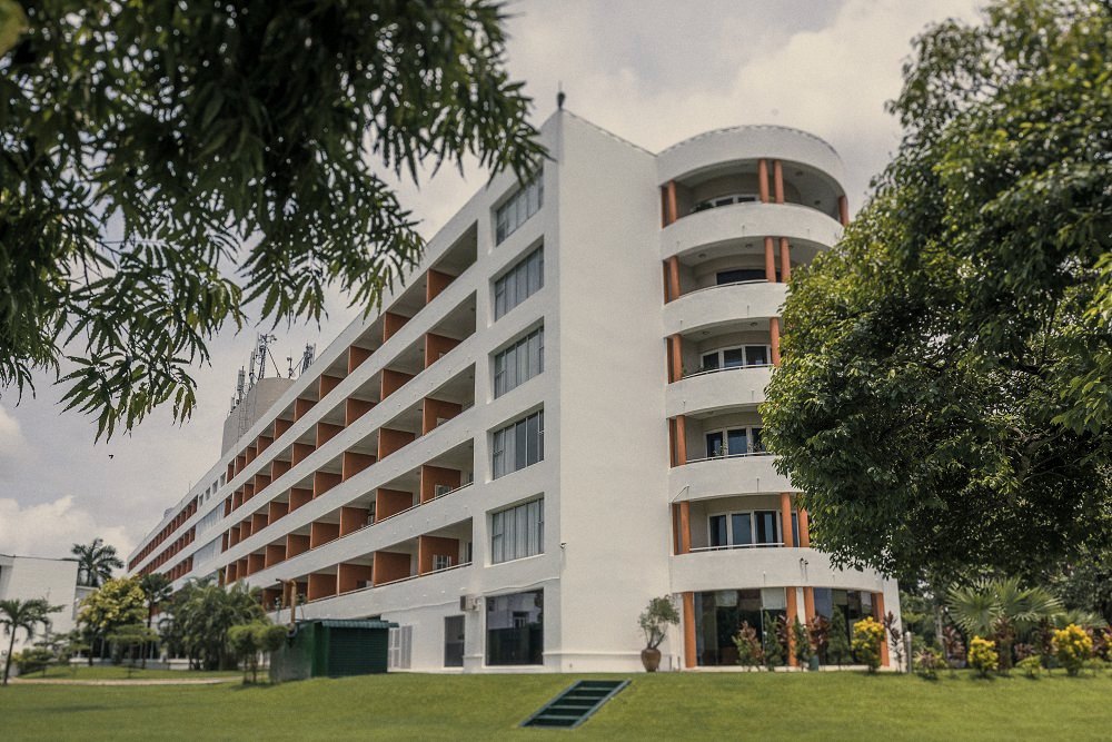 Inya Lake Hotel
