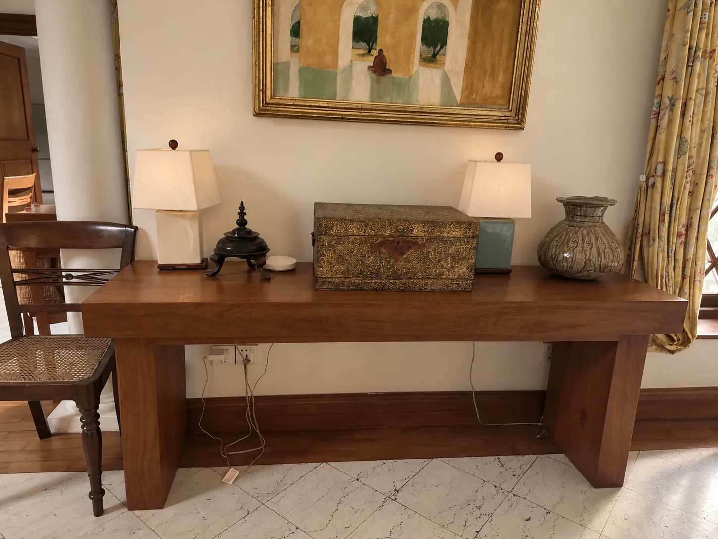 Squared teak console